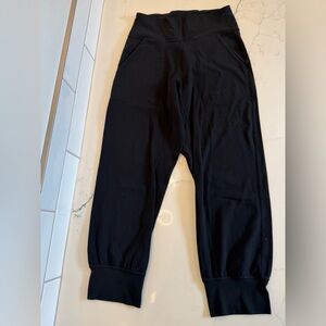 Lululemon Align Cropped Joggers